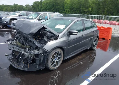 2016 Ford Focus Se z USA, uszkodzony, nr VIN 1FADP3K21GL232618